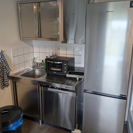 Modernes Studio-Apartment Mitten Im Ruhrgebiet Bochum Esterno foto